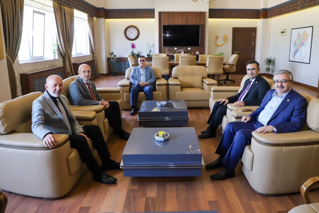 İl Başkanımız Sn. Turgay Şahin, Milletvekilimiz Sn. İbrahim Yurdunuseven ve İl Başkan Yardımcımız Sn. Memduh...